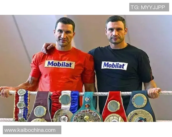 乔书亚与克里琴科巅峰对决谁将问鼎拳坛之巅的荣耀之战